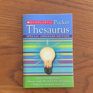 Scholastic Pocket Thesaurus